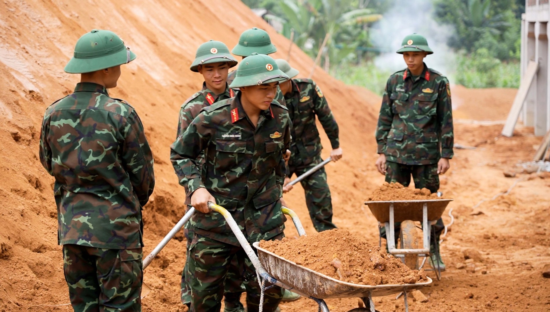 vna_potal_yen_bai_khan_truong_day_nhanh_tien_do_xay_dung_khu_tai_dinh_cu_at_thuong_7760921-1903x1080-1